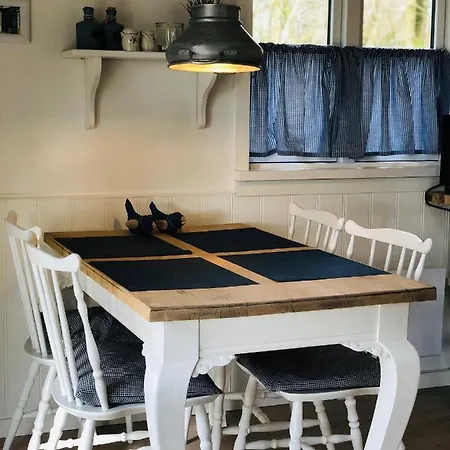 Bed & Breakfast Lærkelill