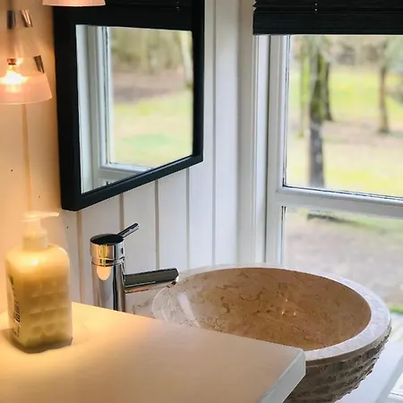Lærkelill Bed & Breakfast Skovlund
