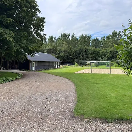 Bed & Breakfast Laerkelill 3*