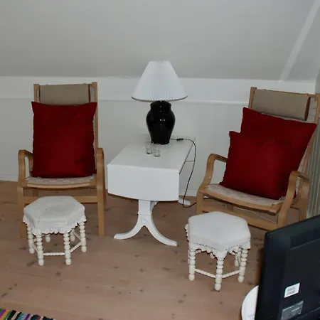 Lærkelill Bed & Breakfast *