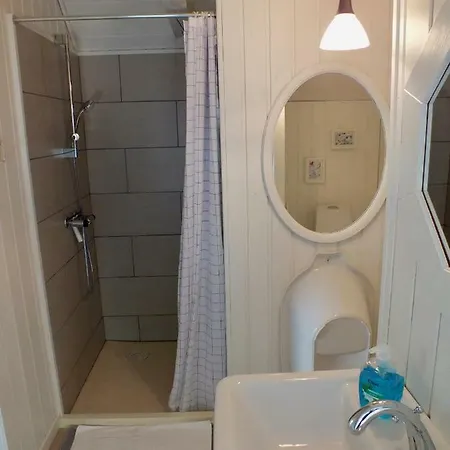 Laerkelill Bed & Breakfast 3*