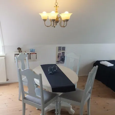 Lærkelill *